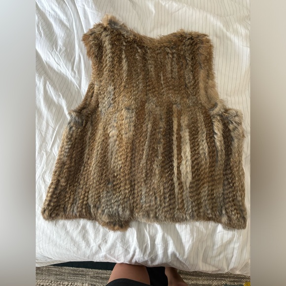 525 America Fur Vest - Picture 2 of 6